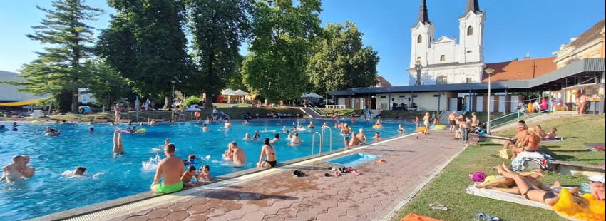  Vác Városi Uszoda és Strand