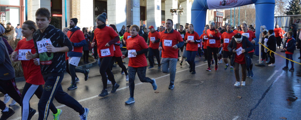 XXXI. Jótékonysági JOGGING PLUS Szilveszteri futás „ROLLSPED FUTAM” utcai futóverseny