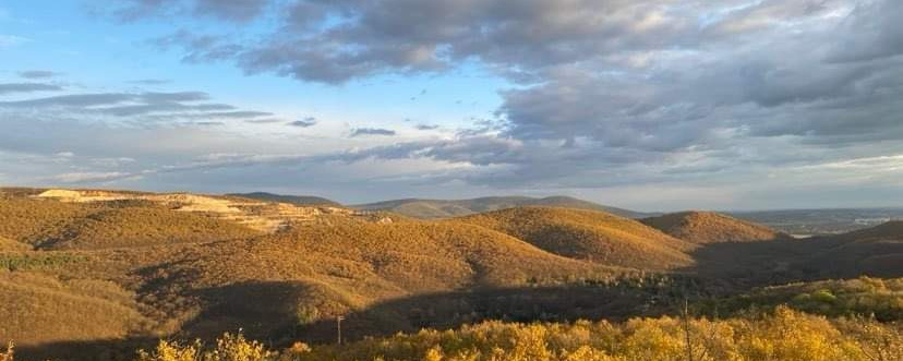 Bükk-hegység eldugottabb bércein, völgyein keresztül