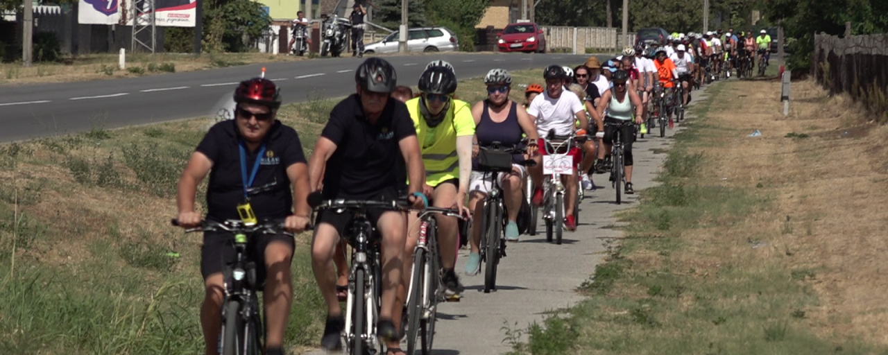15 KOLIKEN Kiskunhalas – Szabadka Barátság Kerékpártúra