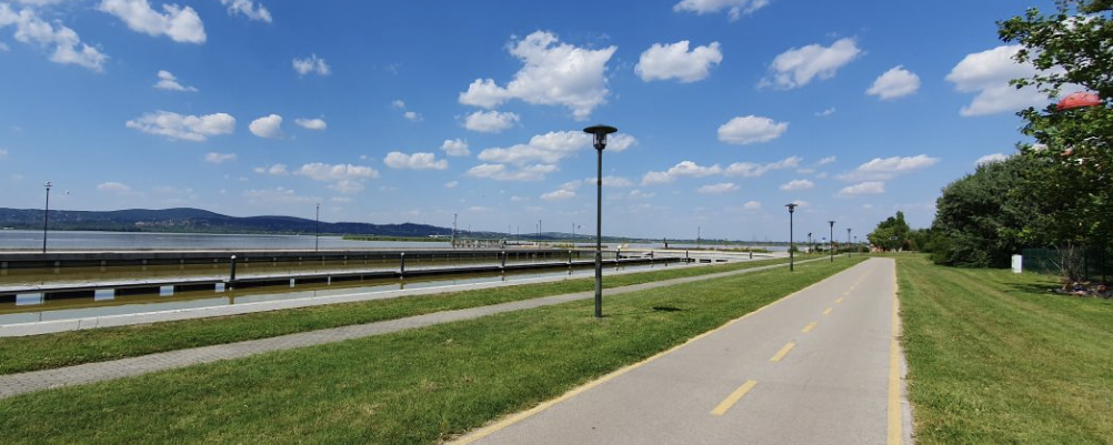 Nőnapi Tekerés a Velencei- tónál  - 1x / 2x / 3x / 4x