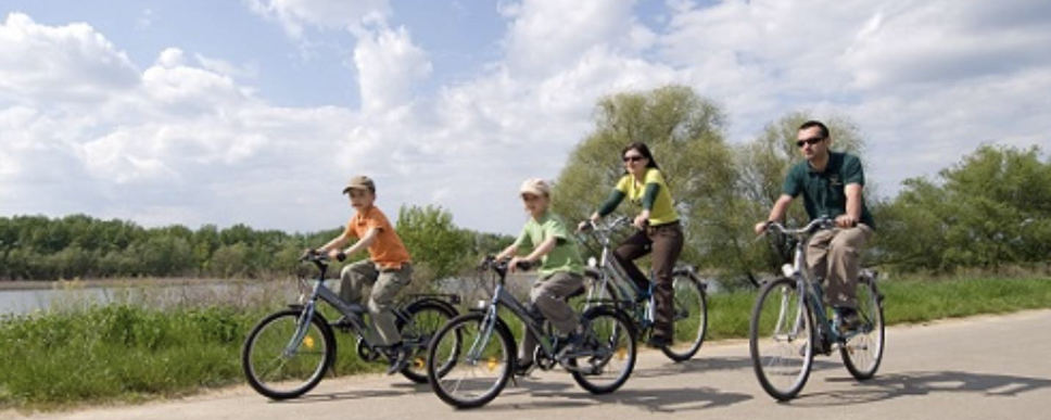 Nőnapi tekerés a Tisza-tónál - 30 / 65 / 21